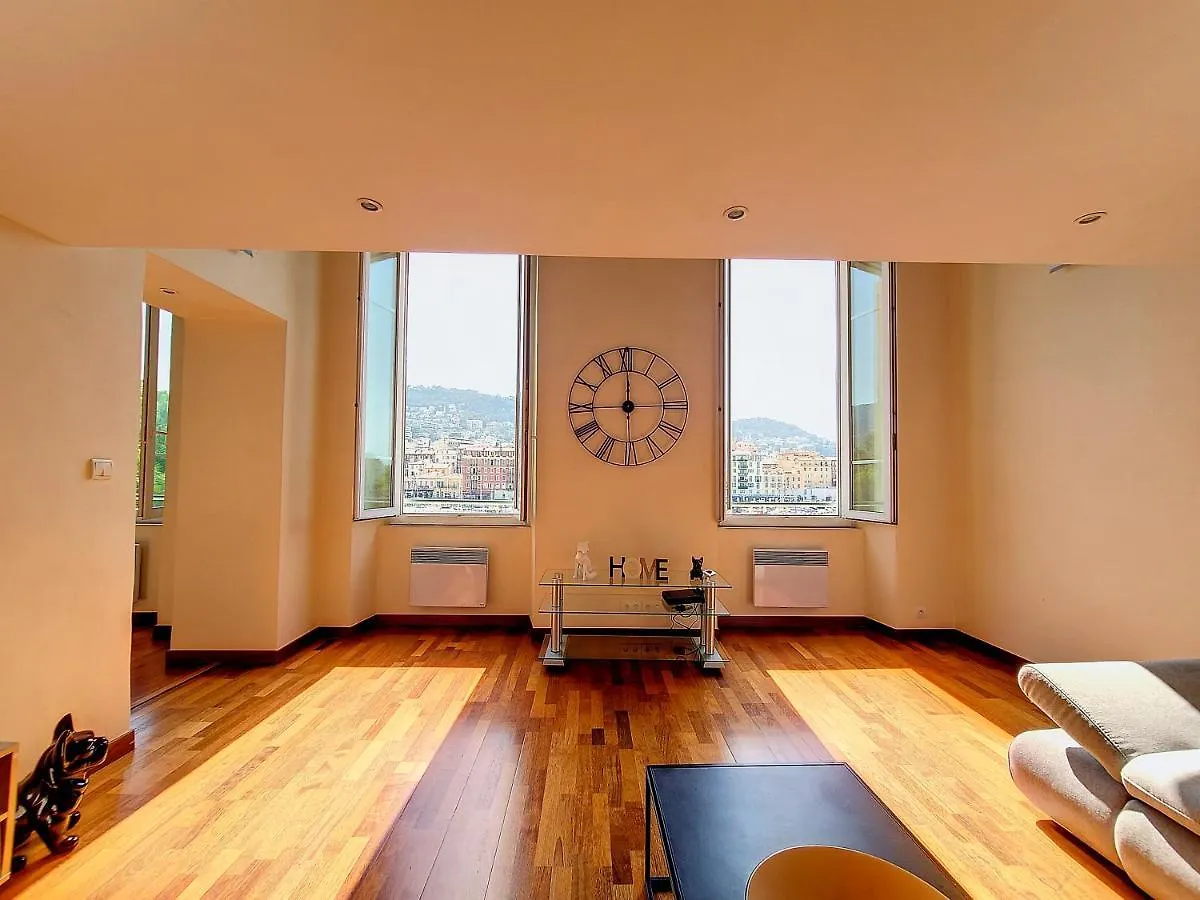 Appartement Le Duplex du port à Nice France